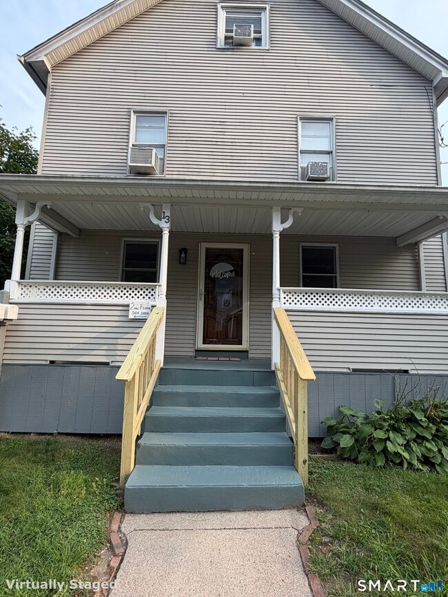 Photo - 13 Ingraham Pl