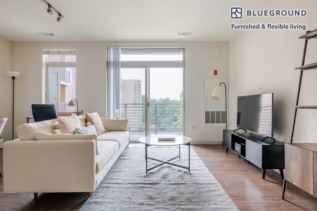 Photo - 36 River St Unit GO FL3-ID1215