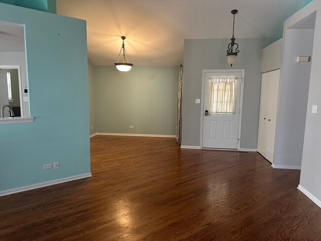 Photo - 1211 Bluejay Ln