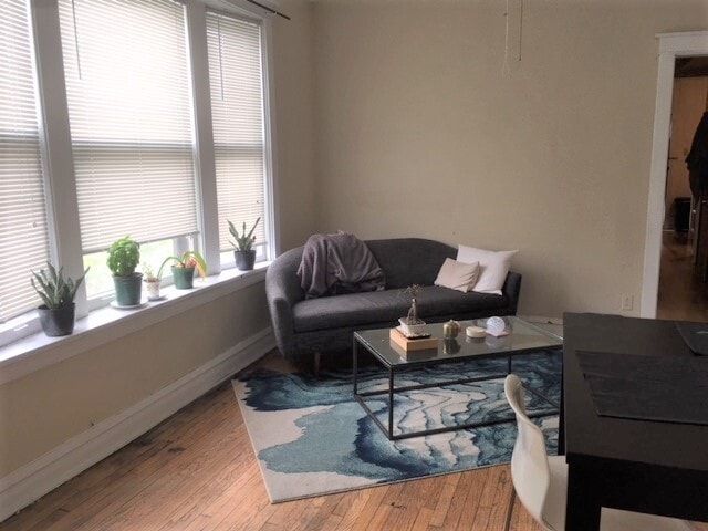 Photo - 3700 N Southport Ave Unit 3S