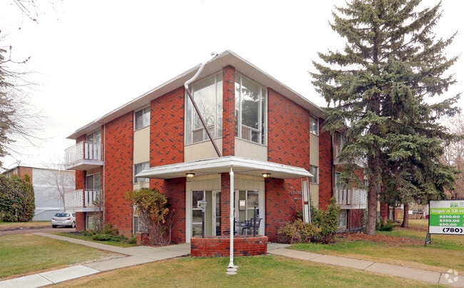 Building Photo - The Executive