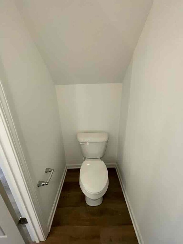 Photo - 735 Putney Hl Rd