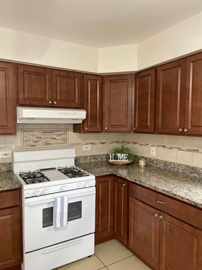 Photo - 6235 W Diversey Ave Unit 2