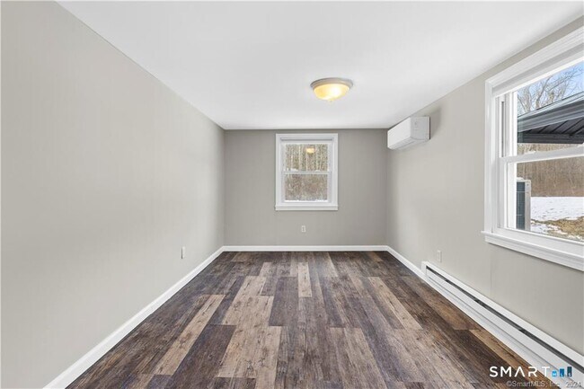 Photo - 1162 Moose Hill Rd