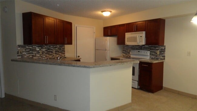 Photo - 9999 Summerbreeze Dr Unit 1007