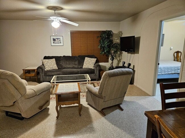 Photo - 820 S Yaqui Dr