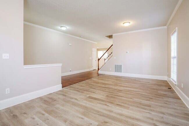 Photo - 8524 Bratt Ave