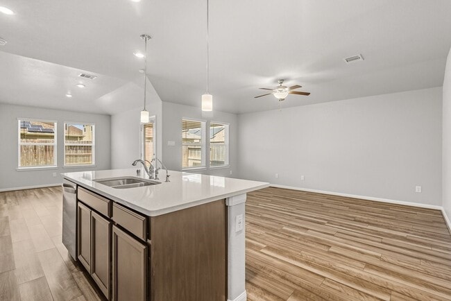 Building Photo - 7222 Melrose Ln