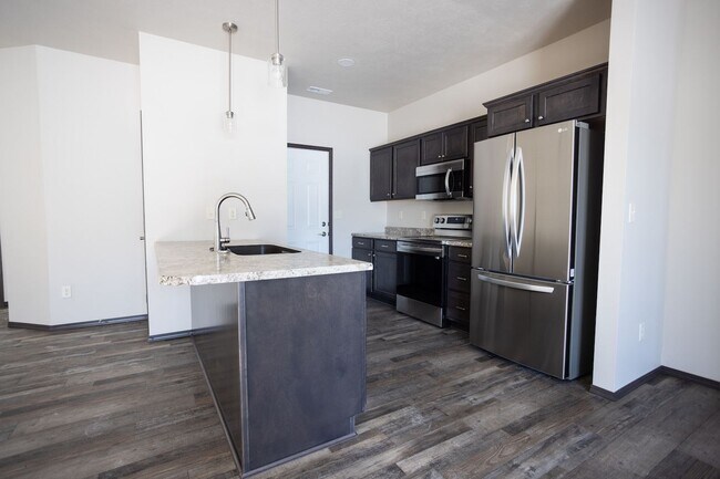 Photo - Tee Bar Properties