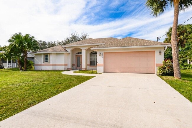 Building Photo - 2270 SW Tampico St Rental