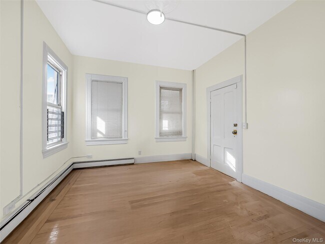 119 S 11th Ave Unit 1