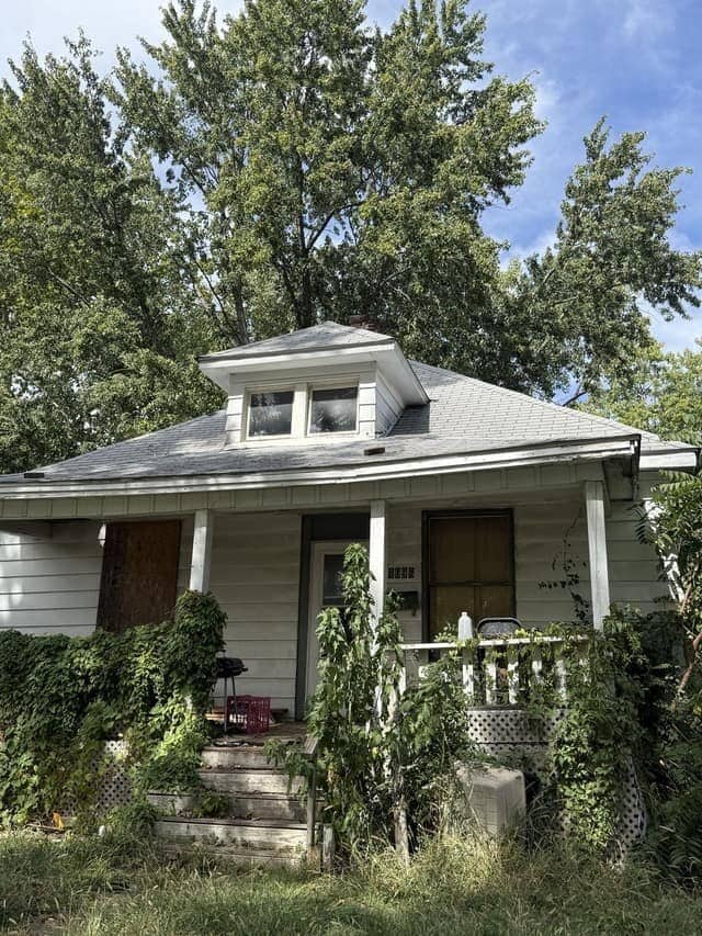 Photo - 1096 W Green St