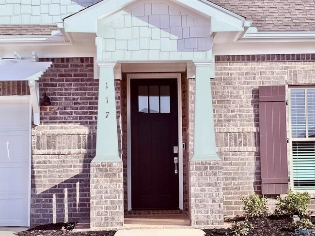 Photo - 117 Willow Rose Ln