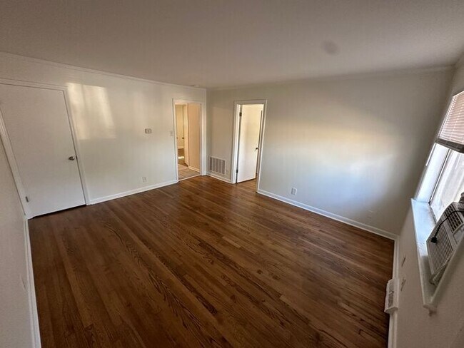 Photo - Charming 2BR Duplex in Durham’s Lakewood D...