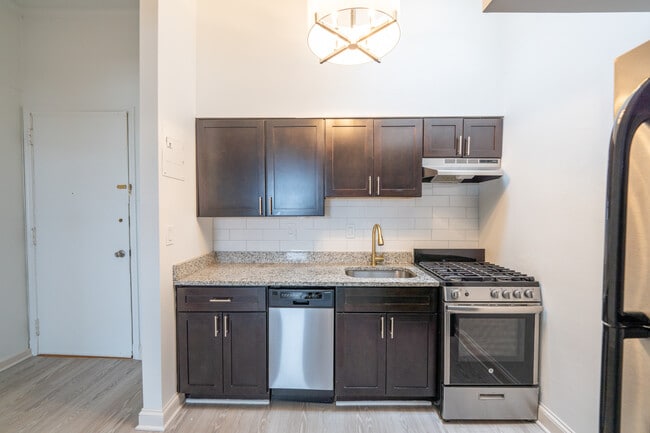 Photo - Flats of Saint Paul