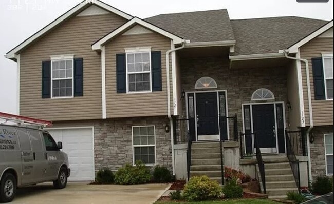 Photo - 1123 NW Scenic Dr Townhome