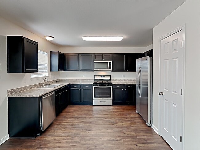 Photo - 18011 Shallow Leaf Ln