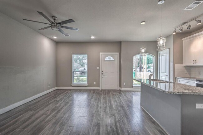 Photo - 4431 Knoxville St Unidad A