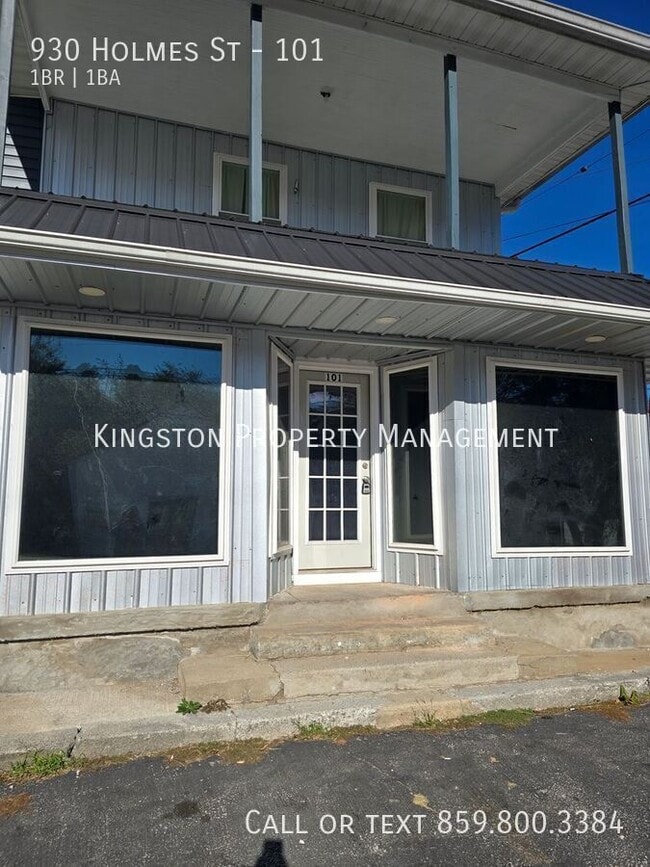 Photo - 930 Holmes St Unit 101