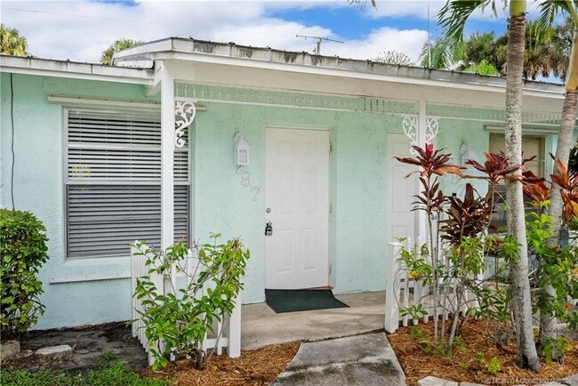 Building Photo - 797 SW 36th Terrace Rental
