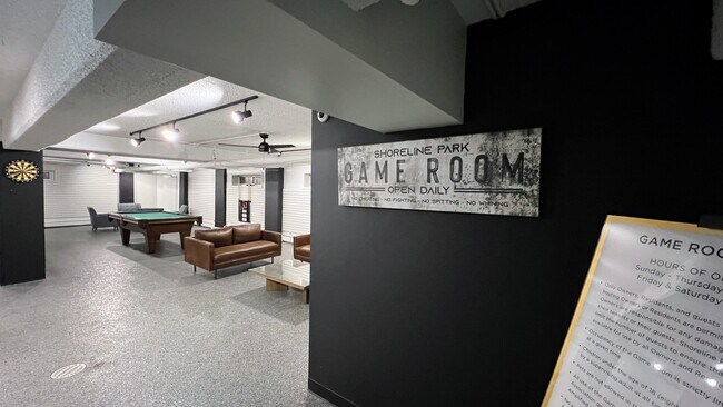 Photo - 4960 N Marine Dr Unit 1218