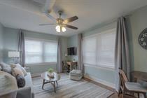 Photo - 720-722 W 37th St Apartments