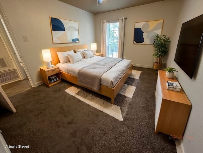 Photo - 1909 Brun St Unit 9