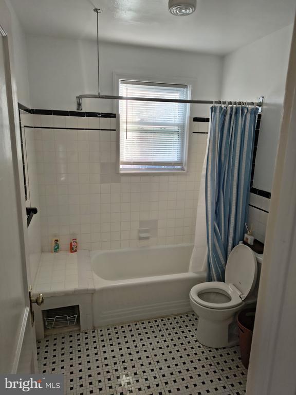 Photo - 9316 Sudbury Rd