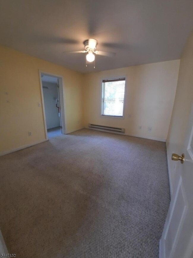 Photo - 7 E Stuart St