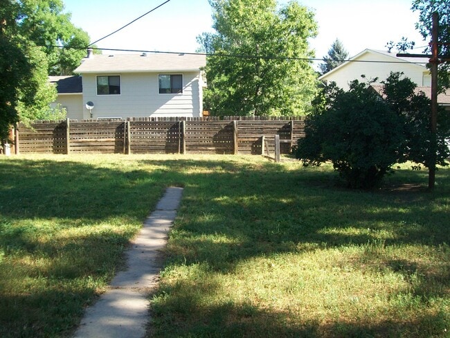 Photo - 1912 W Elizabeth St