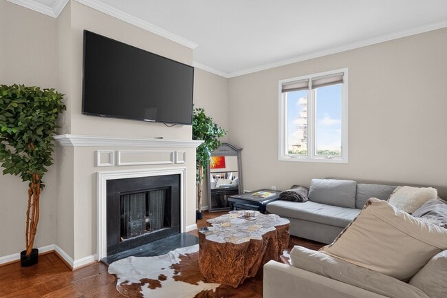 Photo - Fully Furnished Executive Townhome | 2 Bedrooms + Dedicated Office | 6-Month Minimum