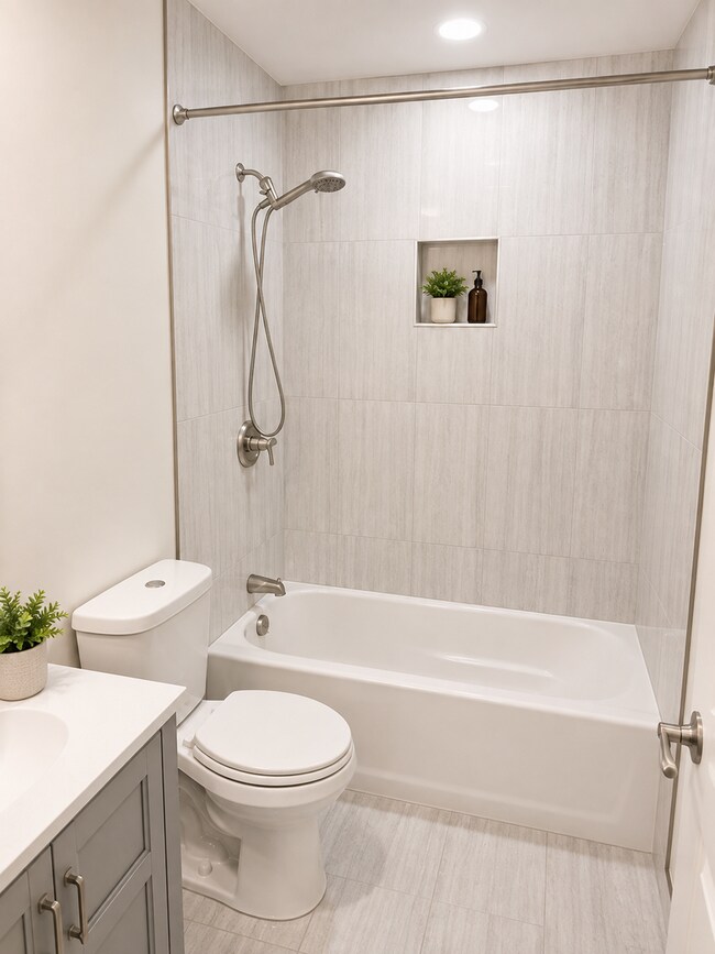 Photo - 9105 Feather River Way