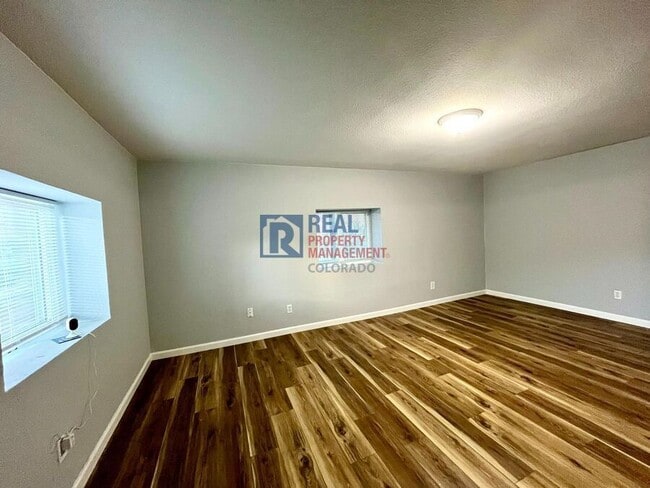 Photo - 1614 Manitou Blvd