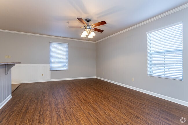 2BR, 2BA - 1,060SF - Guidry Row Apartment Homes