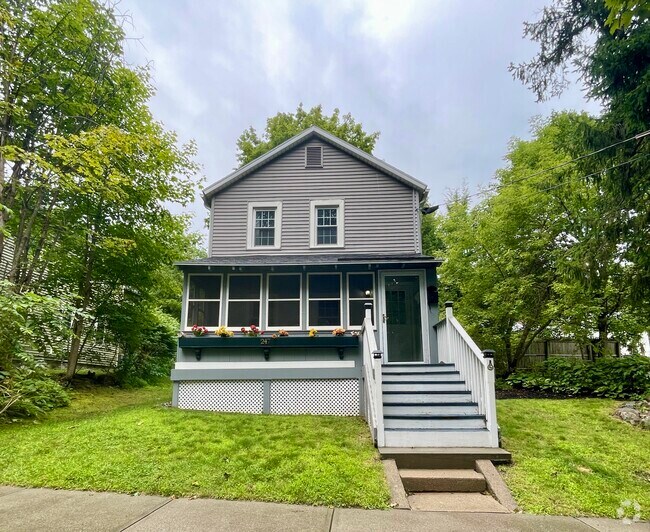 Apartments for Rent in Wilton NY 104 Apartments