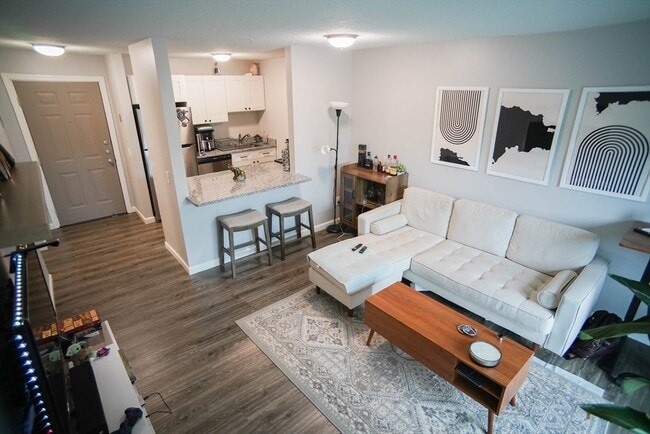 Photo - 450 Somerset Ave Unit 509