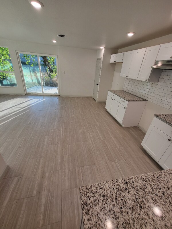 Photo - 2417 Castroville Rd Unidad 2101