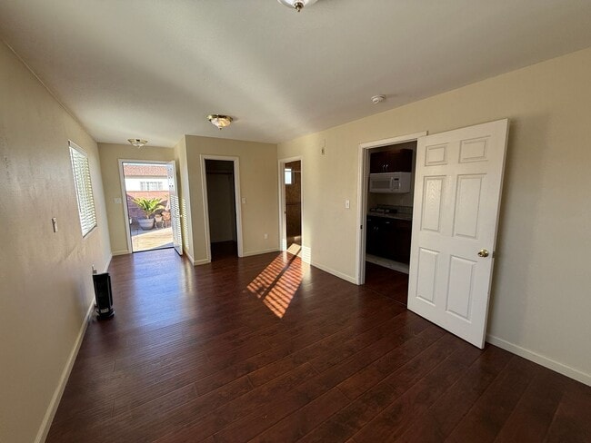 Building Photo - North 6th Street Unit North 6th Street #A