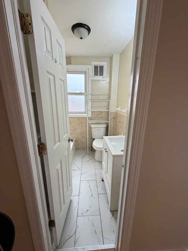 Photo - 44 Webster St Unidad #2  Webster