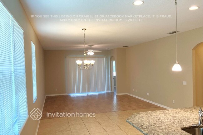 Photo - 4001 91st Ave E