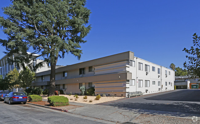 Building Photo - El Paseo de Saratoga Plaza, San Jose Rental