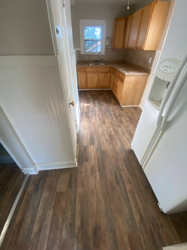 Photo - 6104 Northcliff Ave