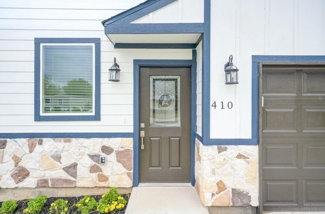 Photo - 410 N 4th St