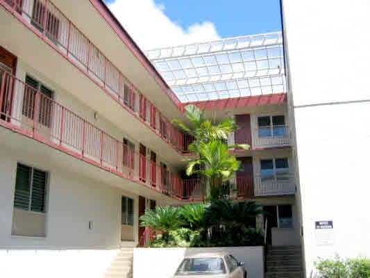 Photo - University Palms