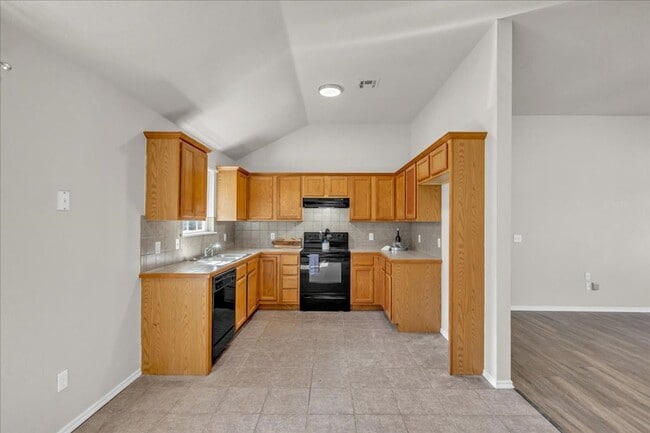 Photo - Adorable remodel in Yukon/Mustang schools