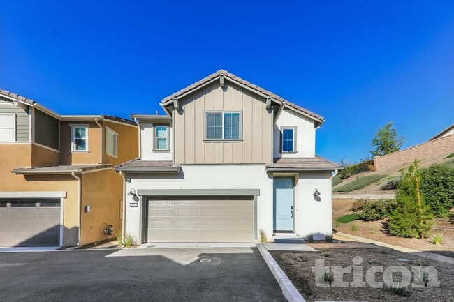 Building Photo - 31574 Dwight Dr