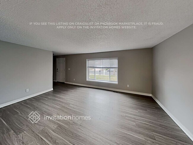 Photo - 18623 E Lehigh Ave