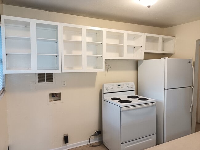 Photo - 6986 Goldilocks Ln