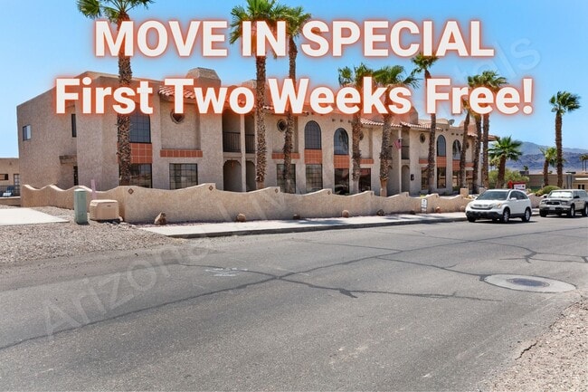 Building Photo - SPECIAL...FIRST 2 WEEKS FREE!!! Unit B10