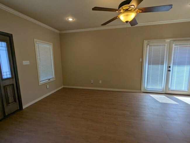 Photo - Prestigious 3/3/2 Home in Lubbock Cooper School District.